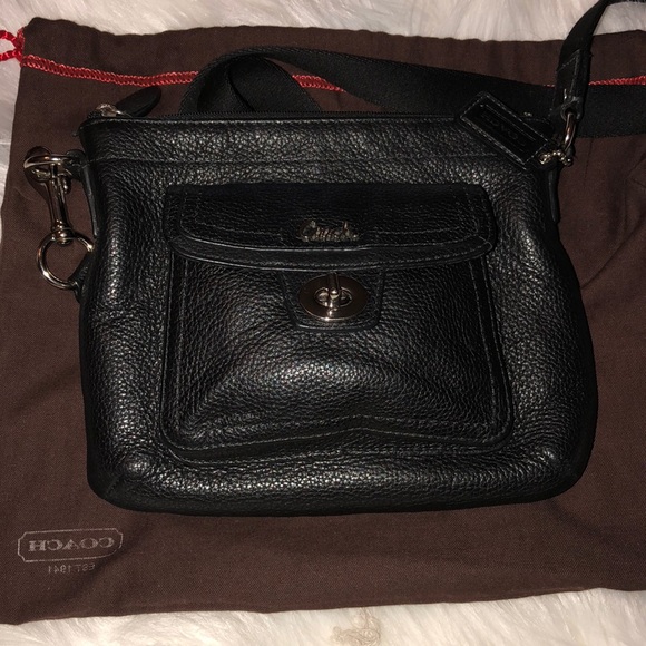 Black leather coach crossbody - Picture 6 of 6